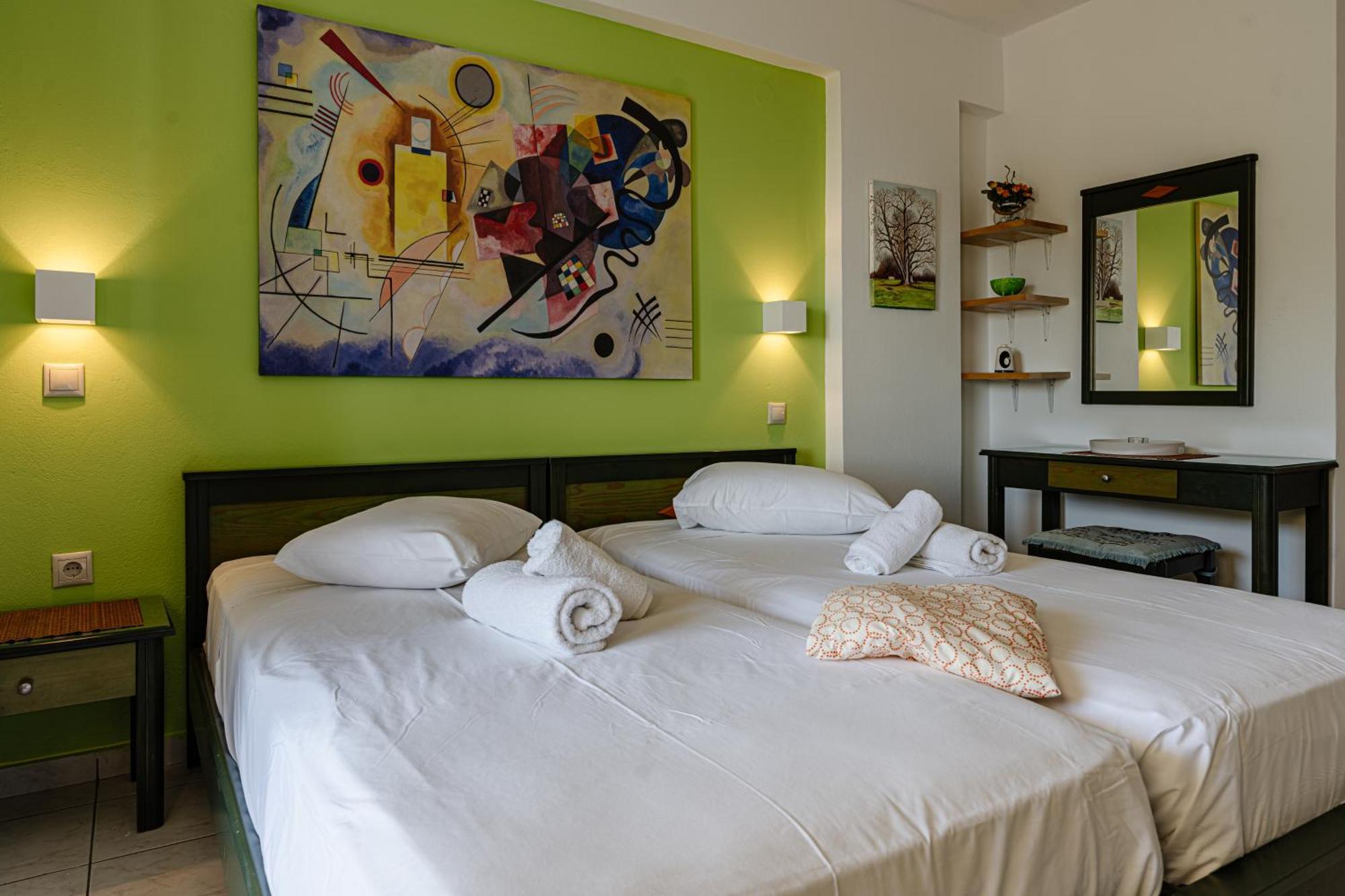 זקינטוס טאון Seafront Spirit Suites חדר תמונה