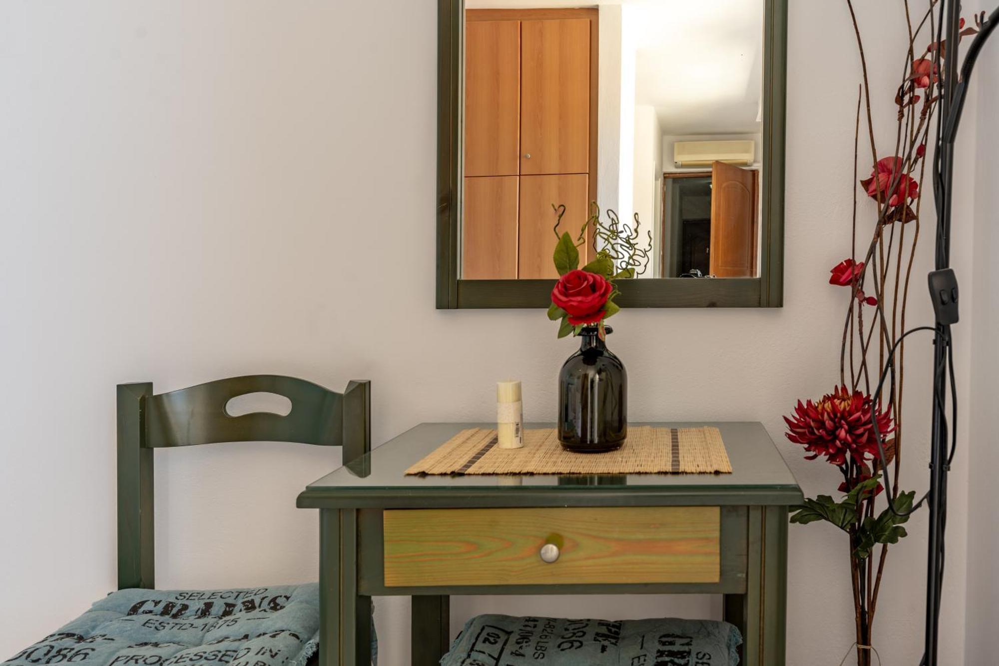 זקינטוס טאון Seafront Spirit Suites חדר תמונה