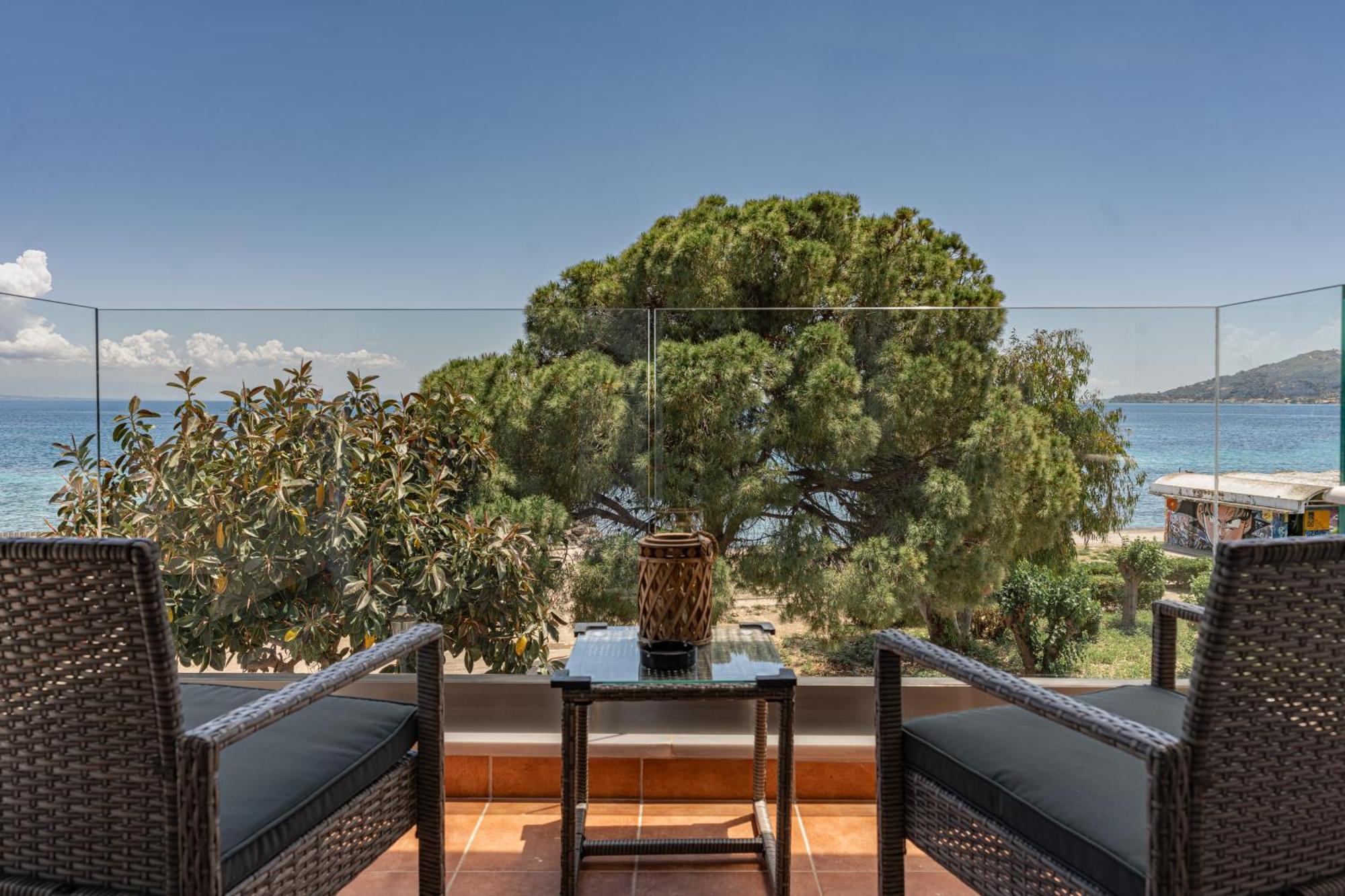 זקינטוס טאון Seafront Spirit Suites חדר תמונה